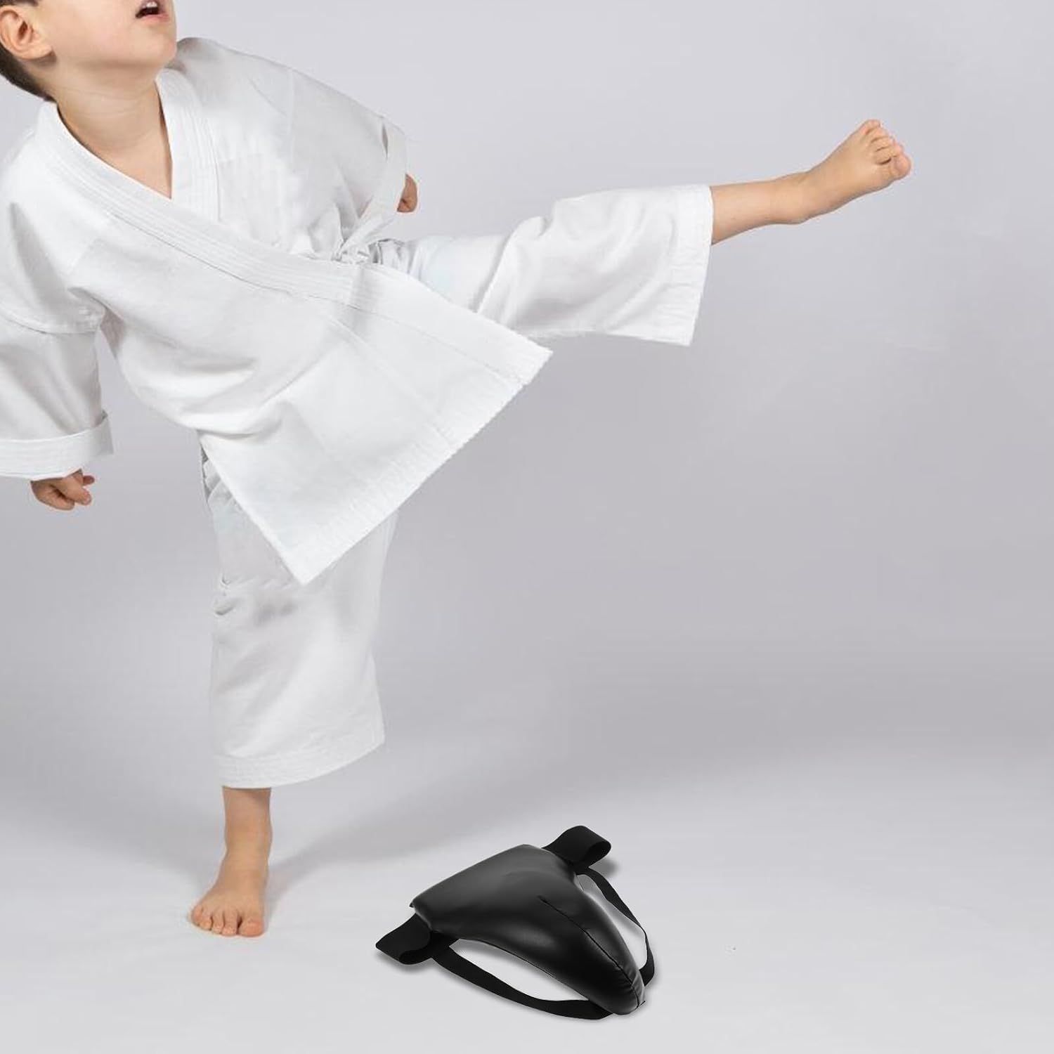 Wear-Resistant Groin Protector for Breathable Training Groin Guard with Comfortable Integrated Design Martial Arts Crotch Guard for Boxing Taekwondo MMA Boys