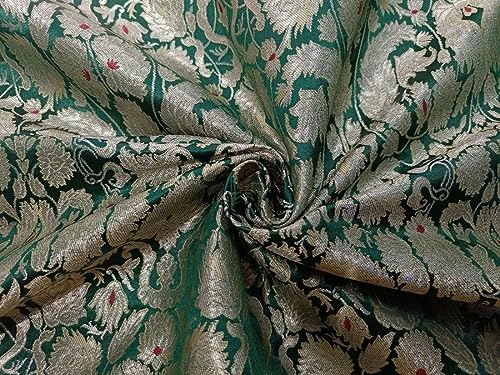 Tissu brocart de soie vert de 91,4 cm de large au mètre pour couture et confection chic