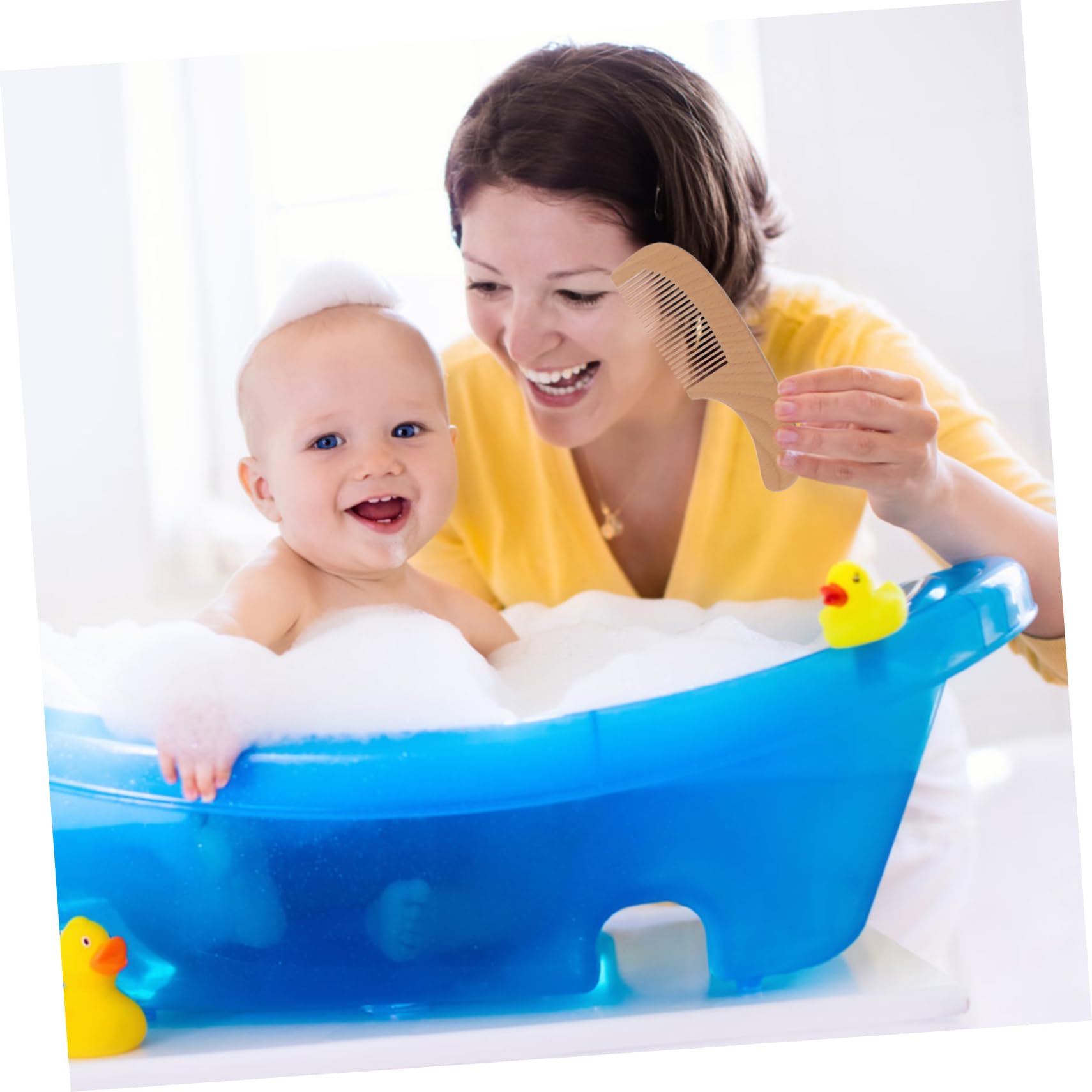 HAPINARY Baby Bathing Brush Set Hair Brush Soft and Comb Wood Handle Head Scrubber