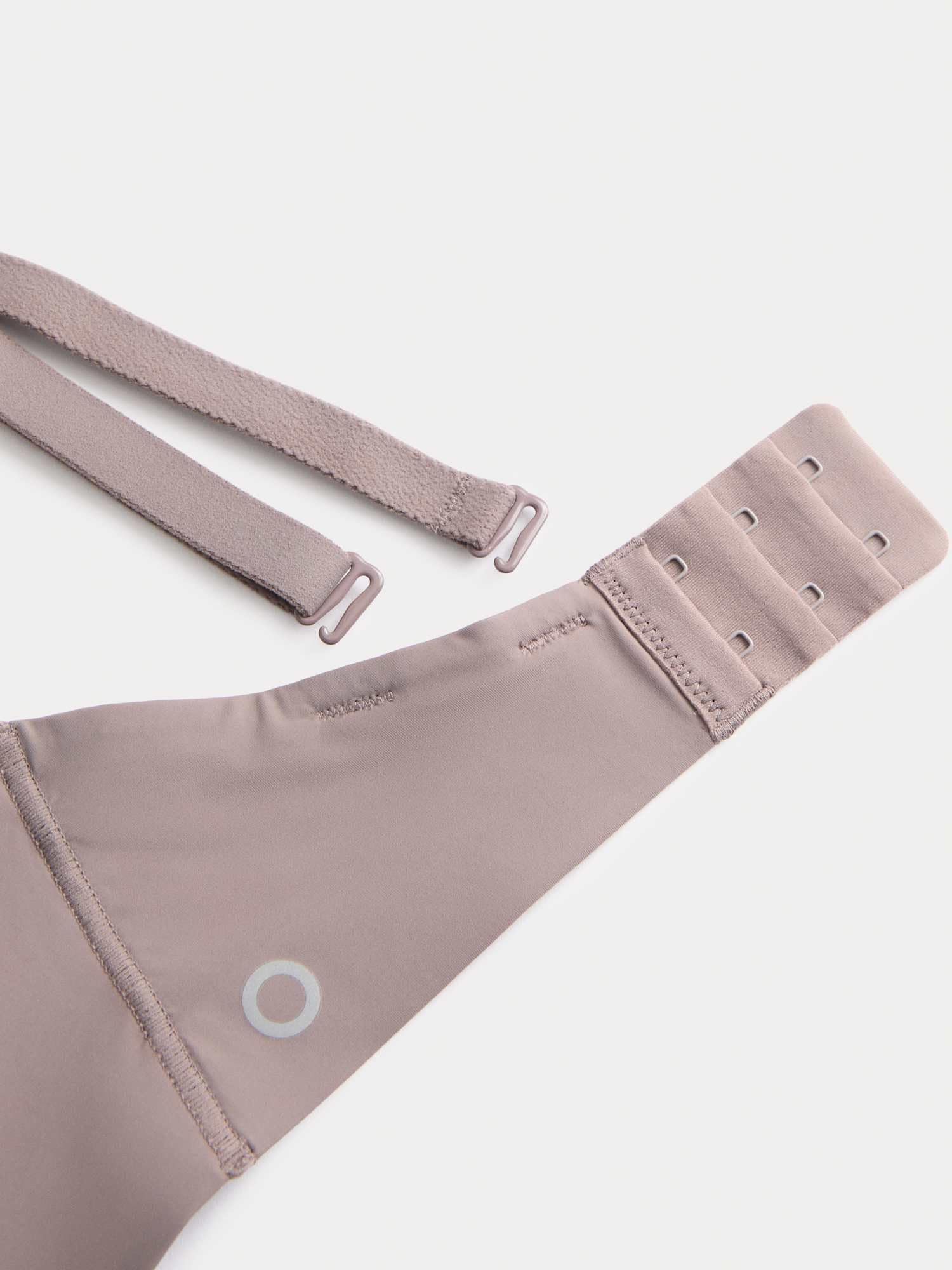 Marks & Spencer Sujetador Deportivo Flexifit™ de Sujeción Media para Mujer, Absorbe la Humedad