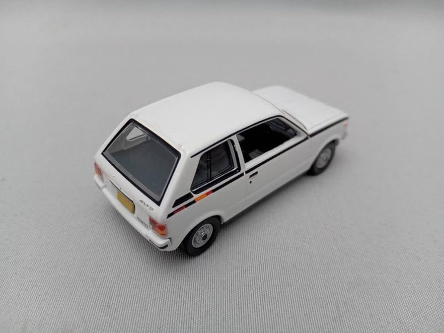 Amazon | トミカ LV-N28a スズキ アルト Gタイプ リミテッド