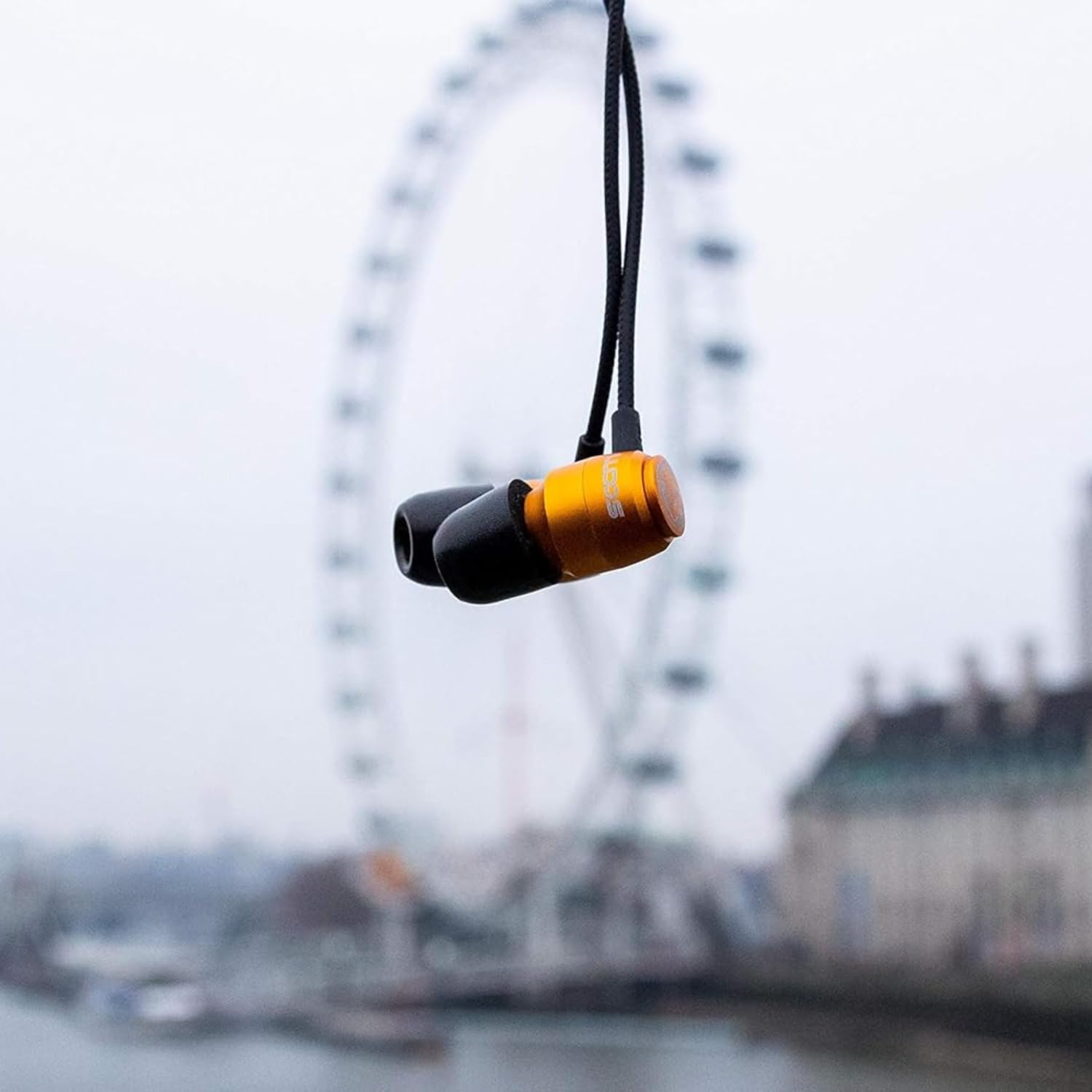 LUDOS Clamor USB C Headphones for iPhone 16 15 Pro Max Plus iPad Pro, 5 Years Warranty, USB-C Earbuds for Samsung Galaxy S24 S23 Ultra S22 S21 FE S20 A55 A54 A53, USB Type C Earphones - Gold USB-C Gold image 6 of 6 B0F7H344DD