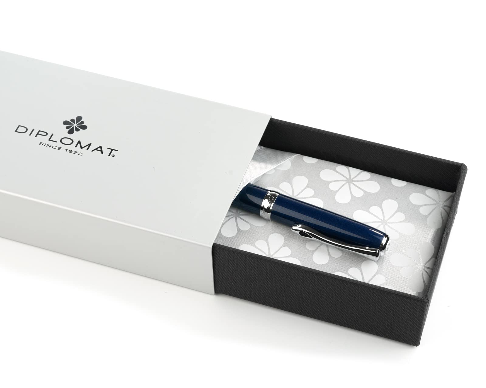 Diplomat Excellence A2 Midnight Blue Chrome, stylo-plume avec encre d'écriture et convertisseur, stylo-plume avec plume acier inoxydable force M, parure de stylos-plumes