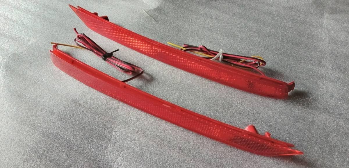 300系ランクル（ZX） 純正加工LEDリフレクター 減回路付き スモール