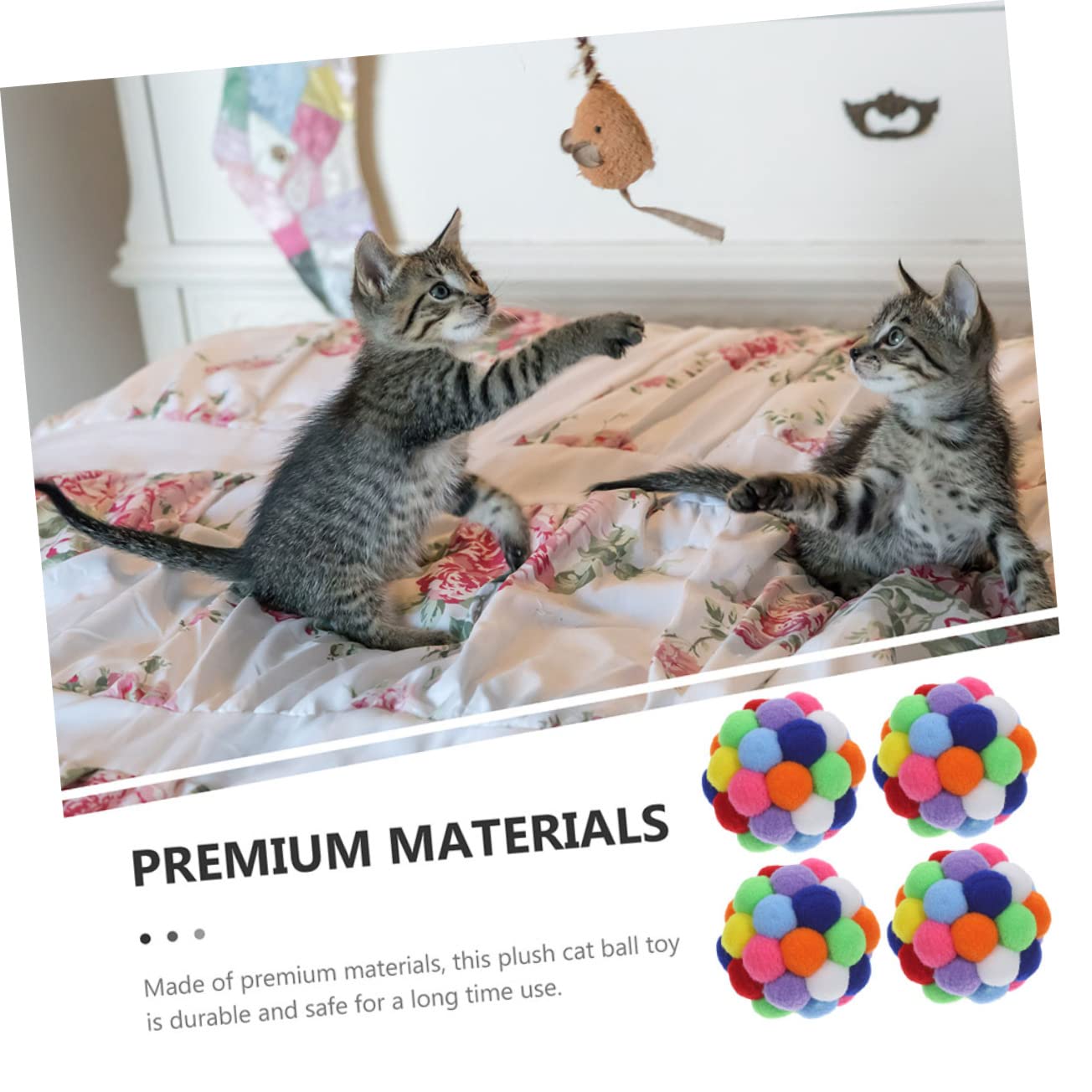 FRCOLOR Lot de 4 Balles Jouets pour Chats D'intérieur en Peluche avec Clochettes pour Garder Le Chat Actif et Aiguiser Ses Griffes