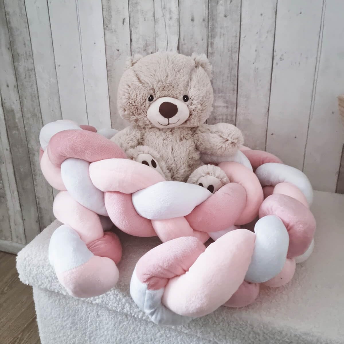 Babycalin - Tresse Bébé en velours ultra doux Blanc / Rose - 200 cm 3 brins - Tresse décorative bébé cocooning Oeko-Tex et lavable en machine - Moelleuse