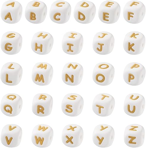 FASHEWELRY 52 cuentas de silicona con letras de 0.472 in, cuentas cuadradas de silicona del alfabeto, cubo de oro blanco, cuentas focales de
