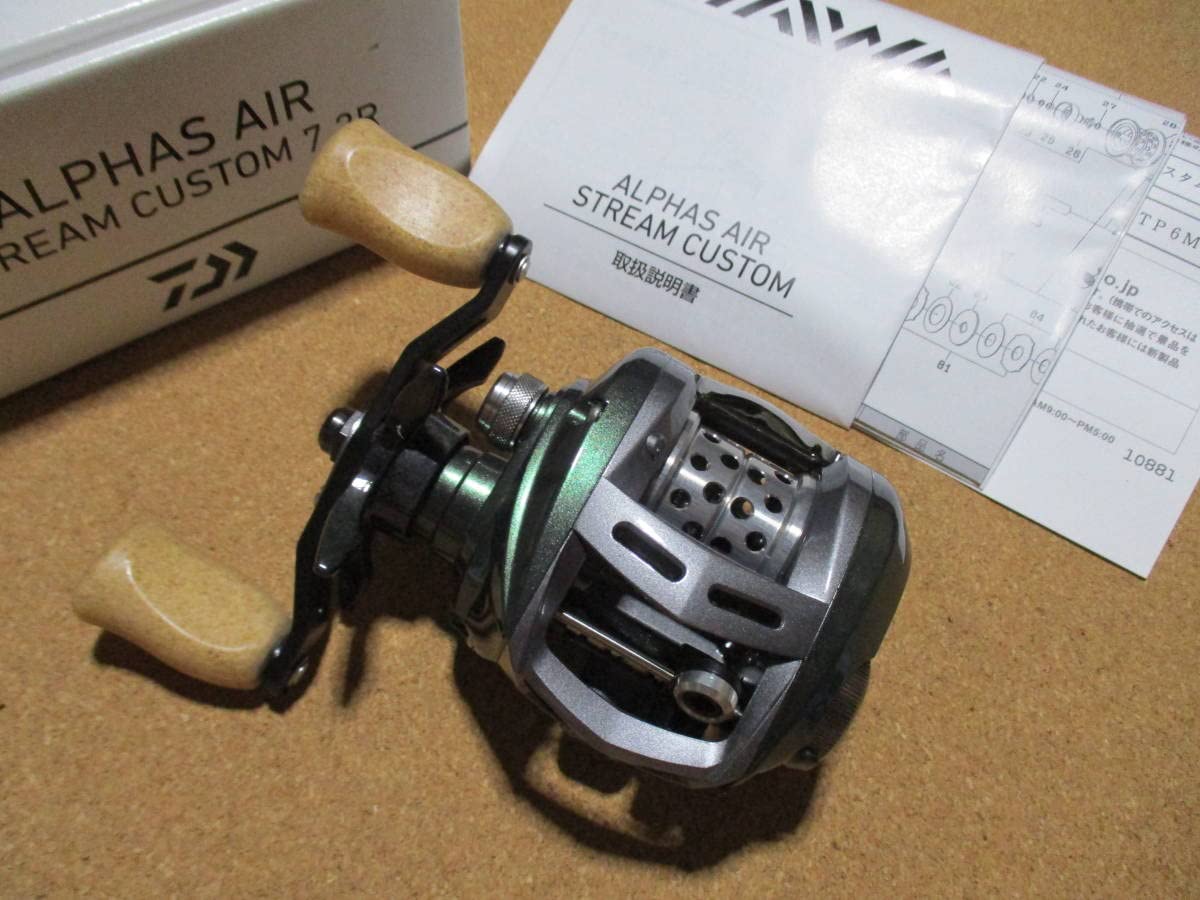 Amazon.co.jp: Daiwa Alphas Air Stream Custom 7.2R Right Wound