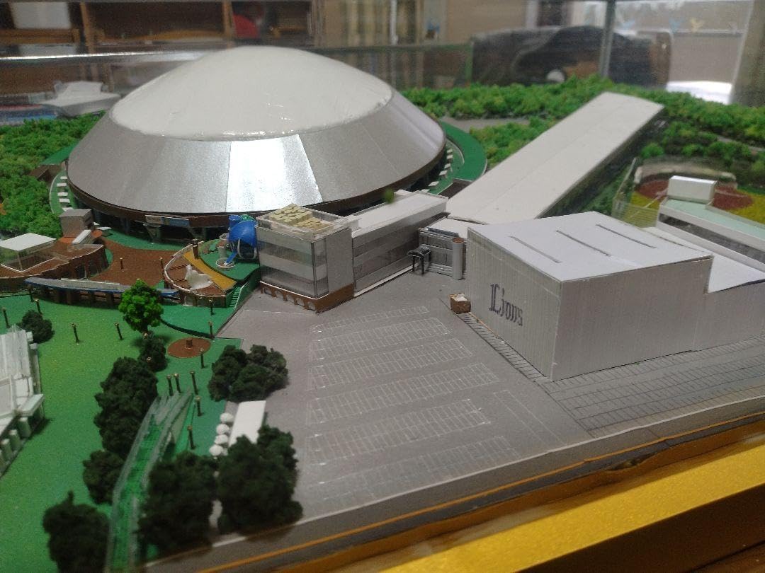 ジオラマ西武球場1/1000展示ケース付 ジオラマ西武球場1/1000展示ケース付 【公式通販】