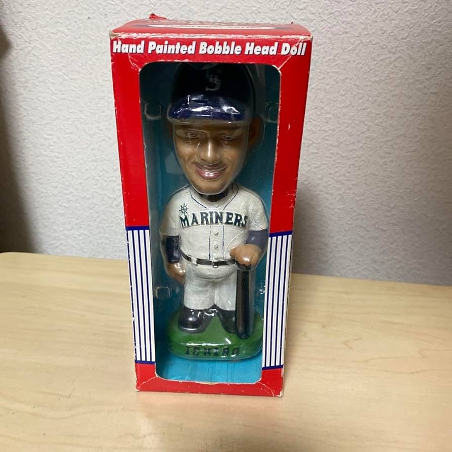 Amazon.co.jp: イチロー ボブル 人形 Ichiro Bobble Head Doll