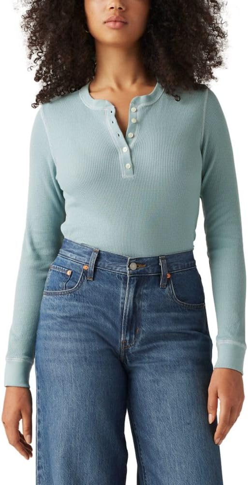 Levi'sWomen's Jakob Henley (Also Available in Plus)