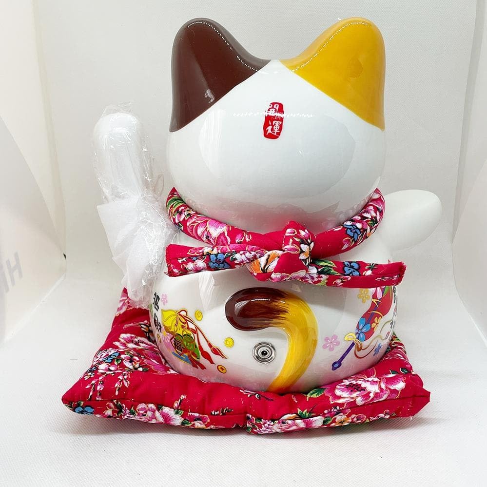 Amazon.co.jp: 【ノーブランド品】電動招き猫 白磁製 座布団付 電池USB