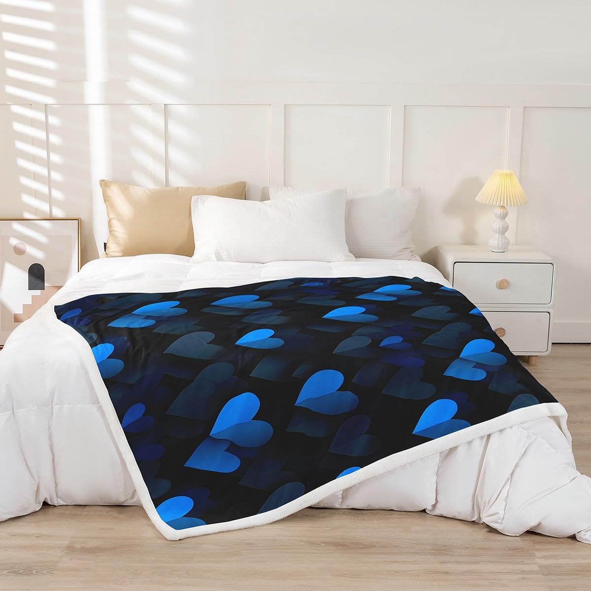 Feelyou Kids Blue and Black Fleece Throw Blanket Heart Love Sherpa Blanket Queen 90"x90" for Boys Girls Bedroom Decor Geometric Plush Blanket Modern Fuzzy Blanket image 2