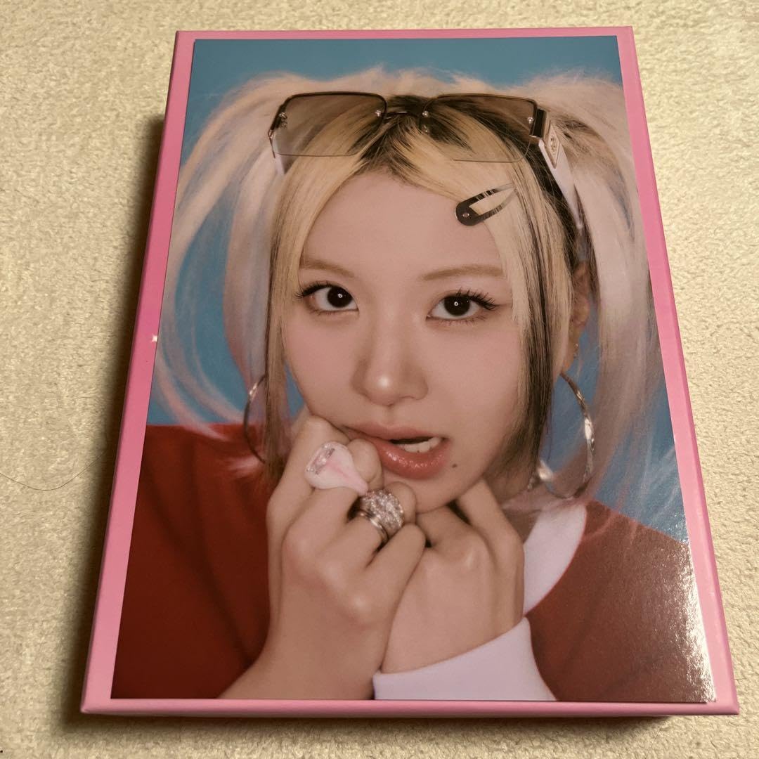 Amazon.co.jp: 限定TWICEonce4期入会特典チェヨントレカポスター