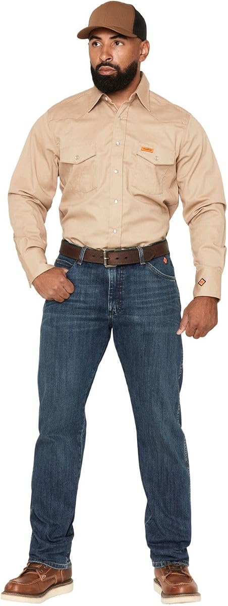 Wrangler Jean de corte ajustado resistente al fuego para hombre