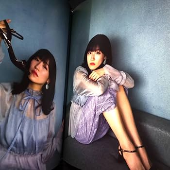 Amazon.co.jp: ほぼきれい前島亜美 初写真集 白群 : ホーム