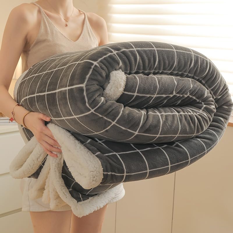 Sherpa Fleece Throw Blanket for Couch - Thick and Warm Bed Blanket Dual Sided,Soft Fuzzy Plush Throw Blanket,Queen Size 80x90 Inches Checkered Light Grey Queen (80" x 90")