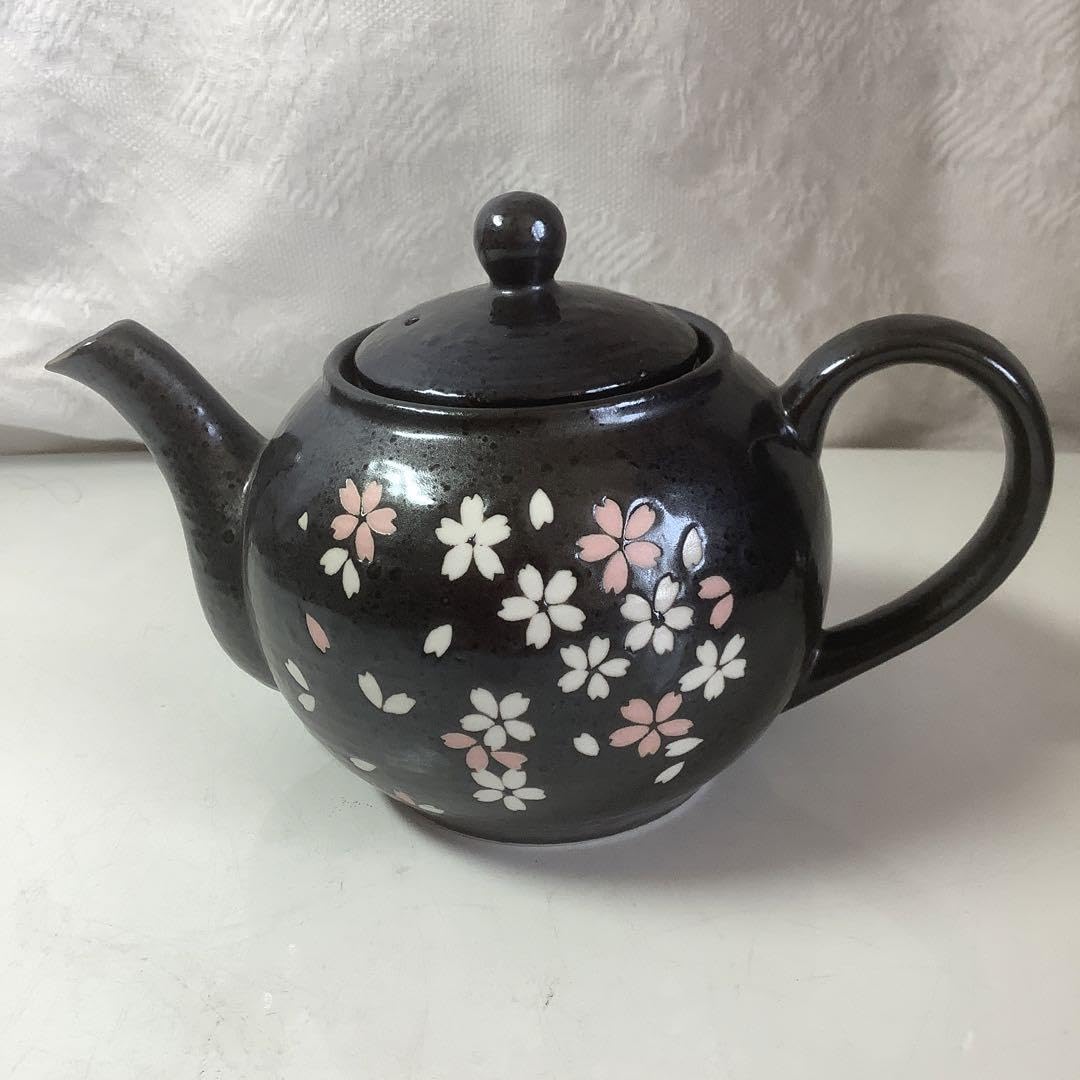 小山路窯　陶器 湯呑み 2個セット Amazon.co.jp: 深山窯 陶器 黒泥袋型桜深蒸急須1点 湯呑み5点（合計6点