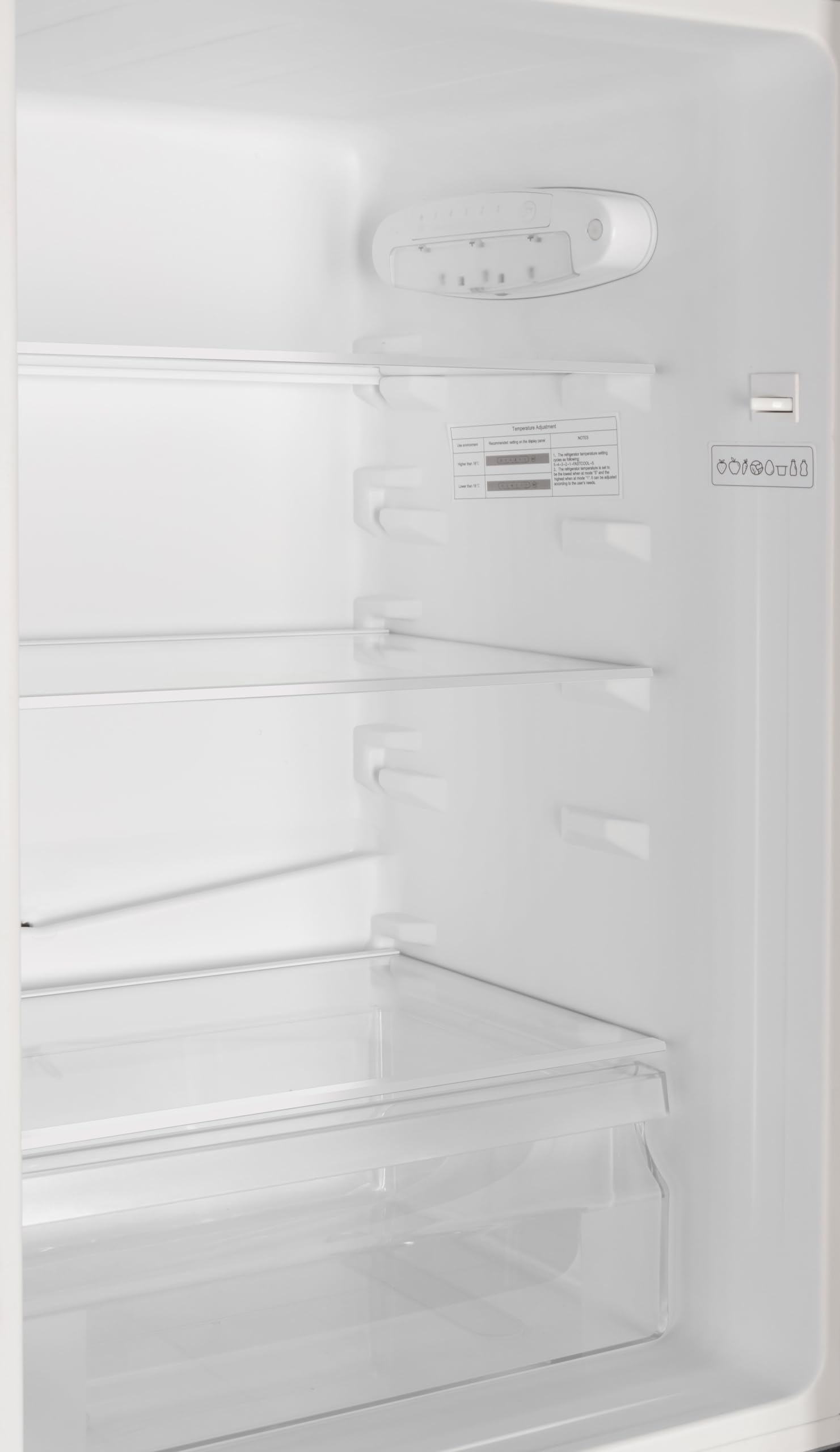 respekta Stand Kühl-Gefrierkombination / 157 L / **** Gefrierfach/Fast Cool Funktion/wechselbarer Türanschlag/LED / 144 cm hoch/C/Schwarz / KG144S-52