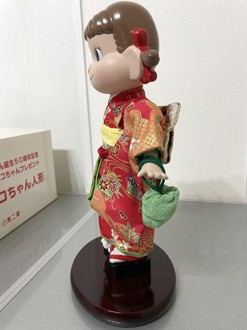 Amazon | 不二家 ペコちゃん人形 晴れ着 50周年記念 | 人形