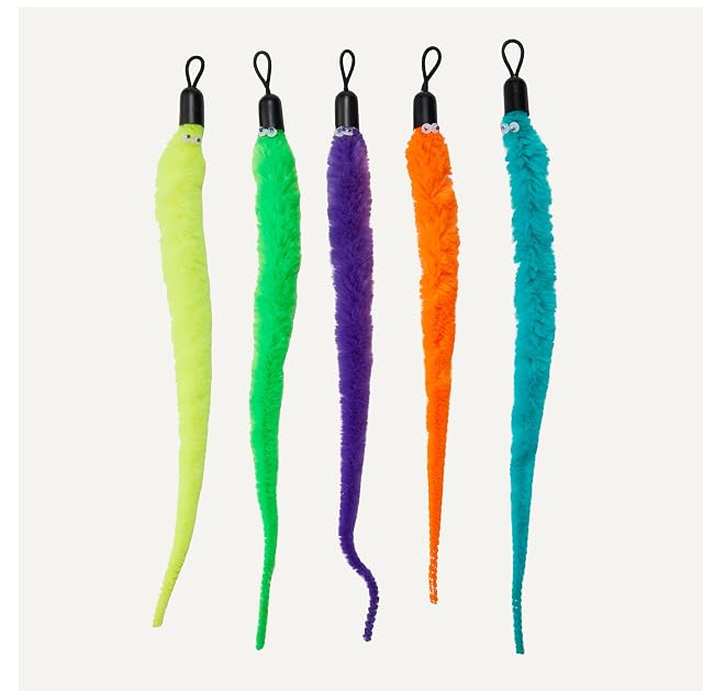 Foto 3 de 5 de Amazon Basics Kits de Juguetes con Plumas con 2 Varillas y 10 Recambios para Gatos