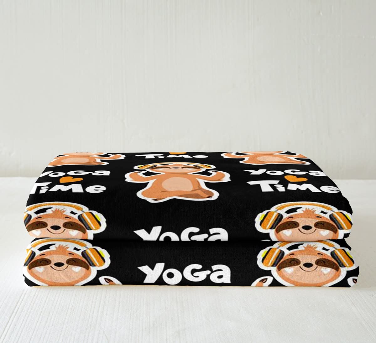 Loussiesd Coperta in pile con motivo a buffet, motivo "bradipo con animali", colore giallo, nero, per letto, divano, bambini, musica, yoga, bradipo caldo, coperta sfocata, ultra morbida, 200 x 200 cm
