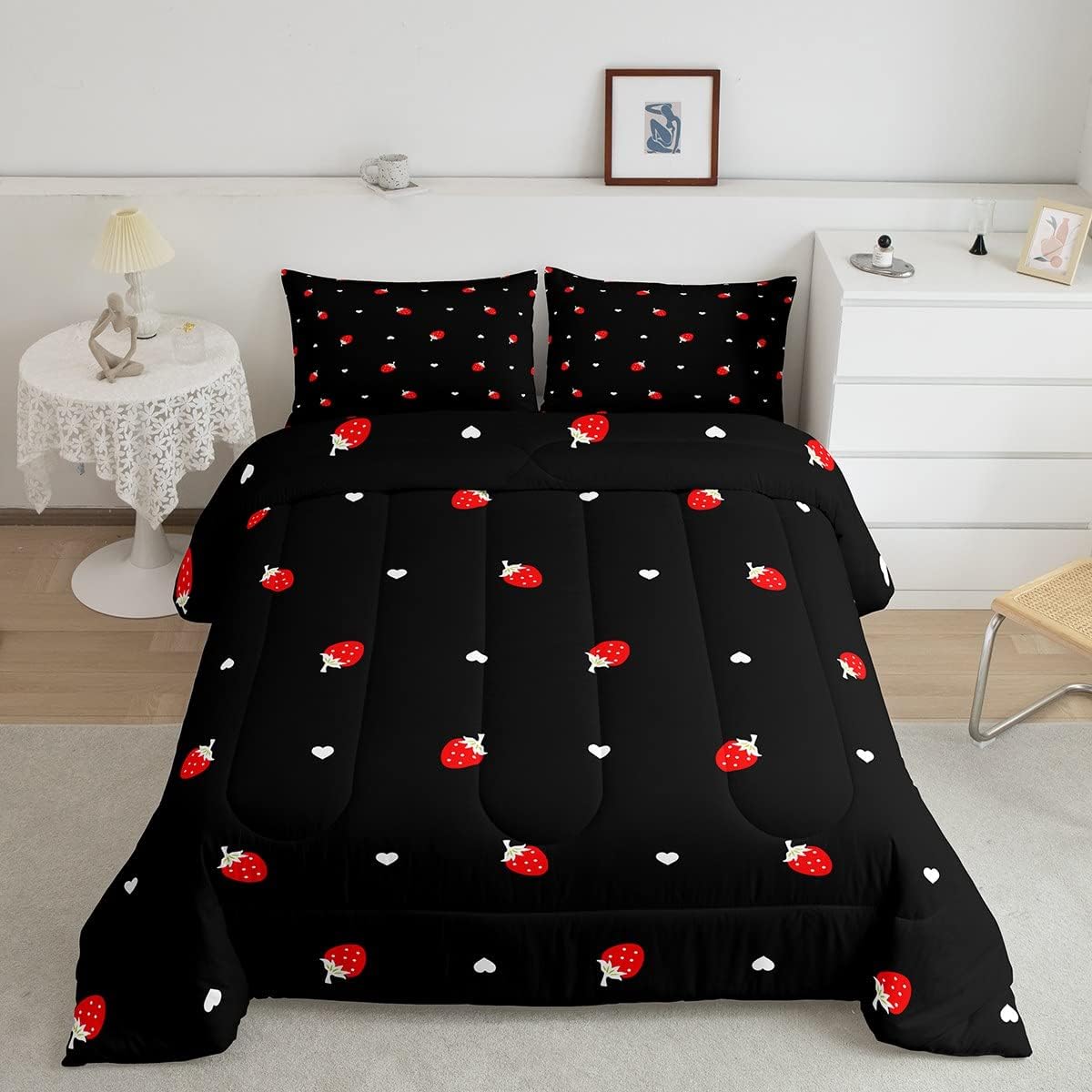 jejeloiu Strawberry Comforter Set for Kids Girls Kawaii Strawberry Print Comforter Bedding for Women Adults Black with 2 Pillowcases(Full)