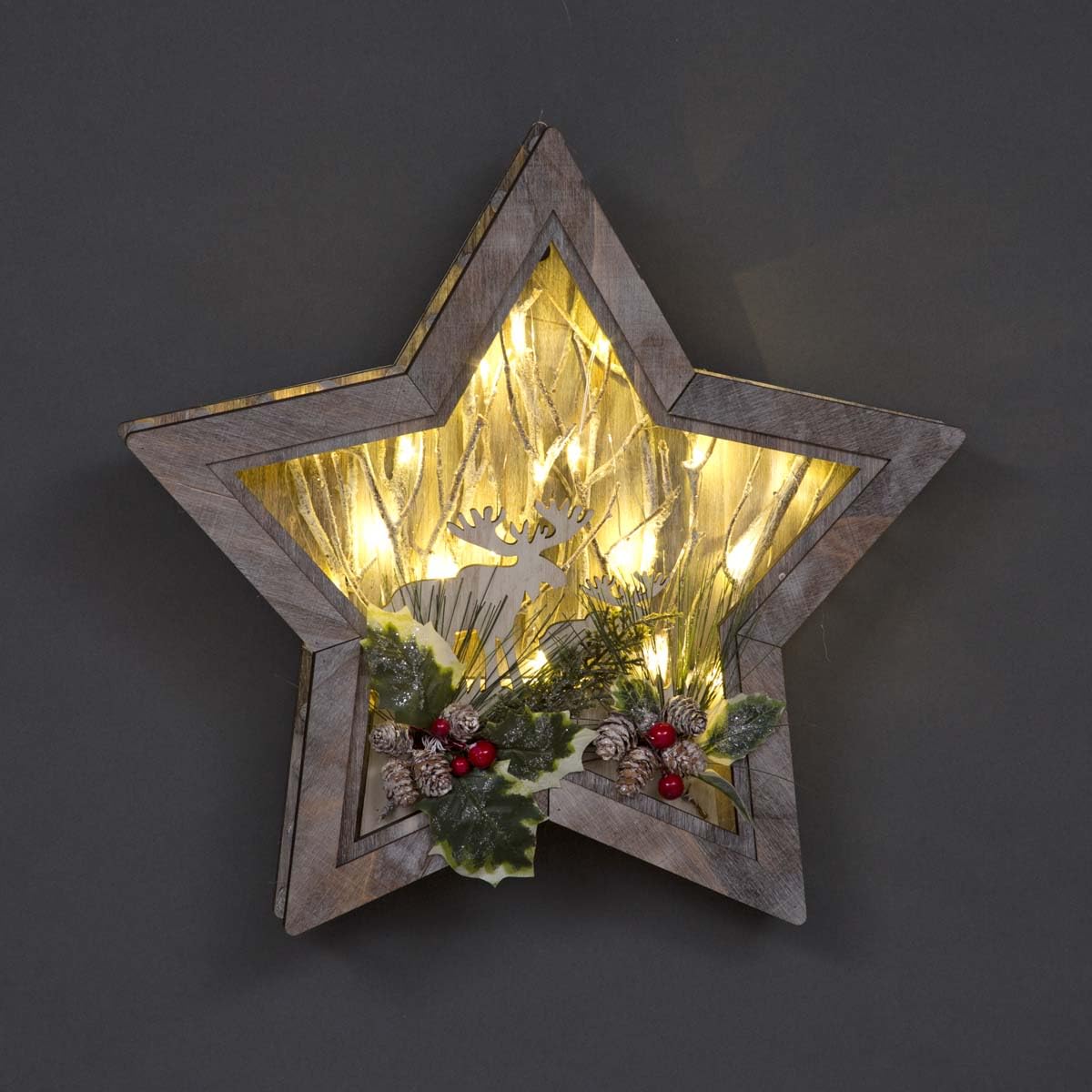 Shatchi B/o Led Wooden Reindeer SceneStar ShapeW38Xd6Xh38Cm from B&Q