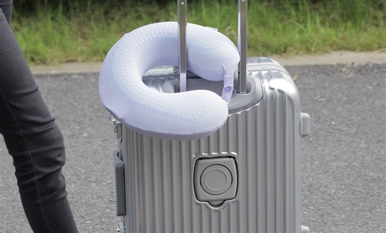 Nackenkissen Auto Nackenkissen Reise Cooles Gel-Reisekissen, Spandex-Reise-Nackenkissen, U-förmiges Kissen, Flugzeugkissen Travel Essentials(Blue)