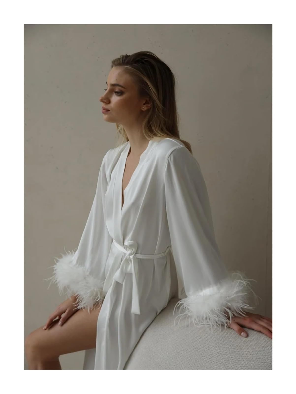 Peignoir Satin Femme Robe de mariée avec Manches en Plumes, Longue Robe Satin Soie Blanche for Les Tenues du Matin Jour Mariage, Chambre à
