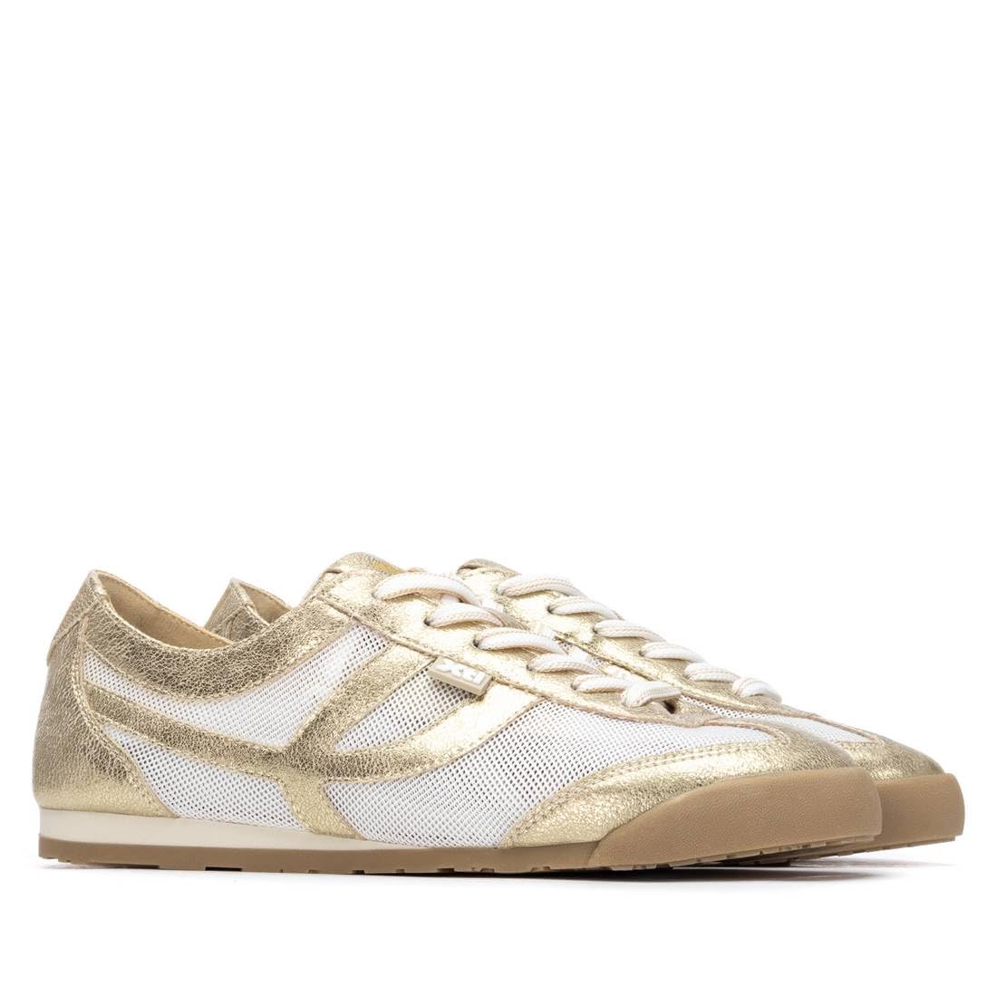 XTI - Sneakers Kobiety - Wygodne i wszechstronne obuwie – moda casualowa