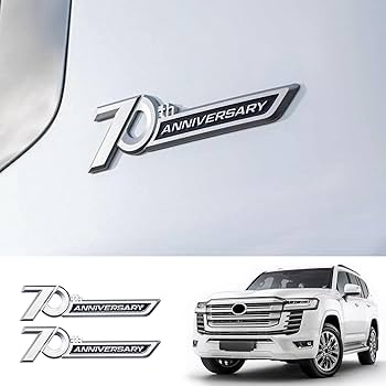 歴代ランドクルーザー ピンバッジセット トヨタ ランドクルーザー300発売記念 歴代ランドクルーザーピンバッジセット - メルカリ