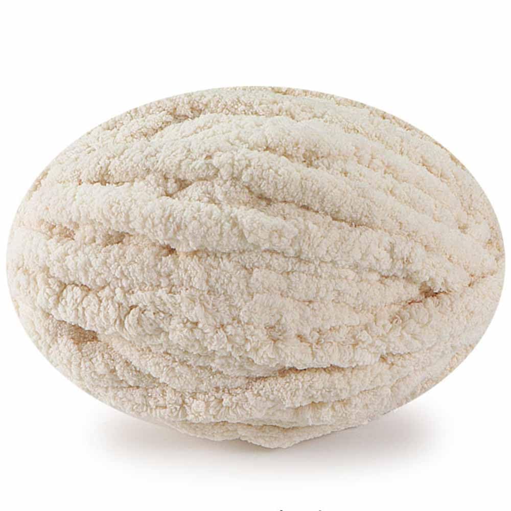 Soft Chunky Yarn, Hand Knitting Wool, Fluffy Chenille Yarn for Blankets Hats Scarfs or Pet Bed (Beige)