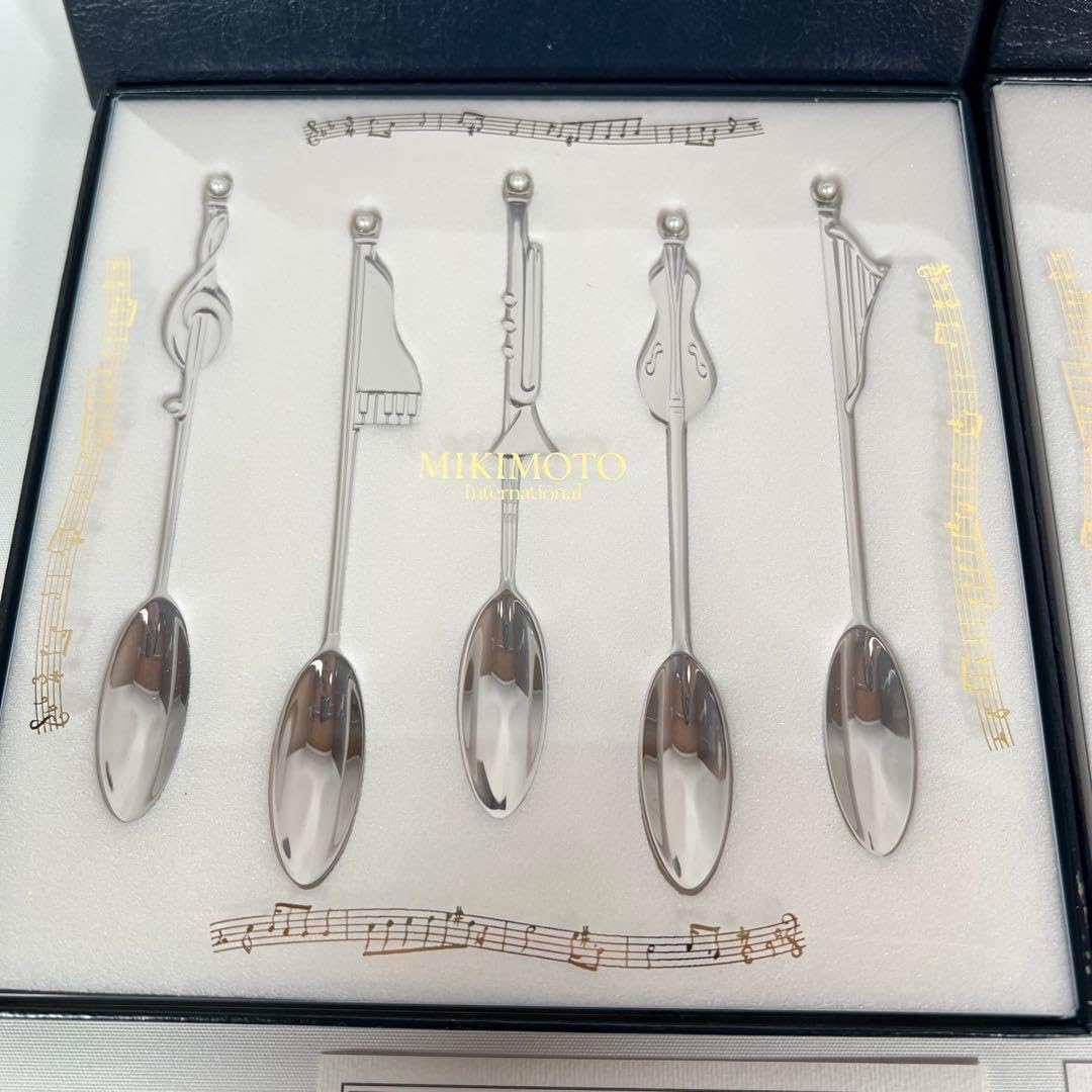 未使用　ミキモト　カトラリー　セット　まとめ　パール　真珠　スプーン　フォーク 未使用 ミキモト カトラリー セット まとめ パール 真珠 スプーン