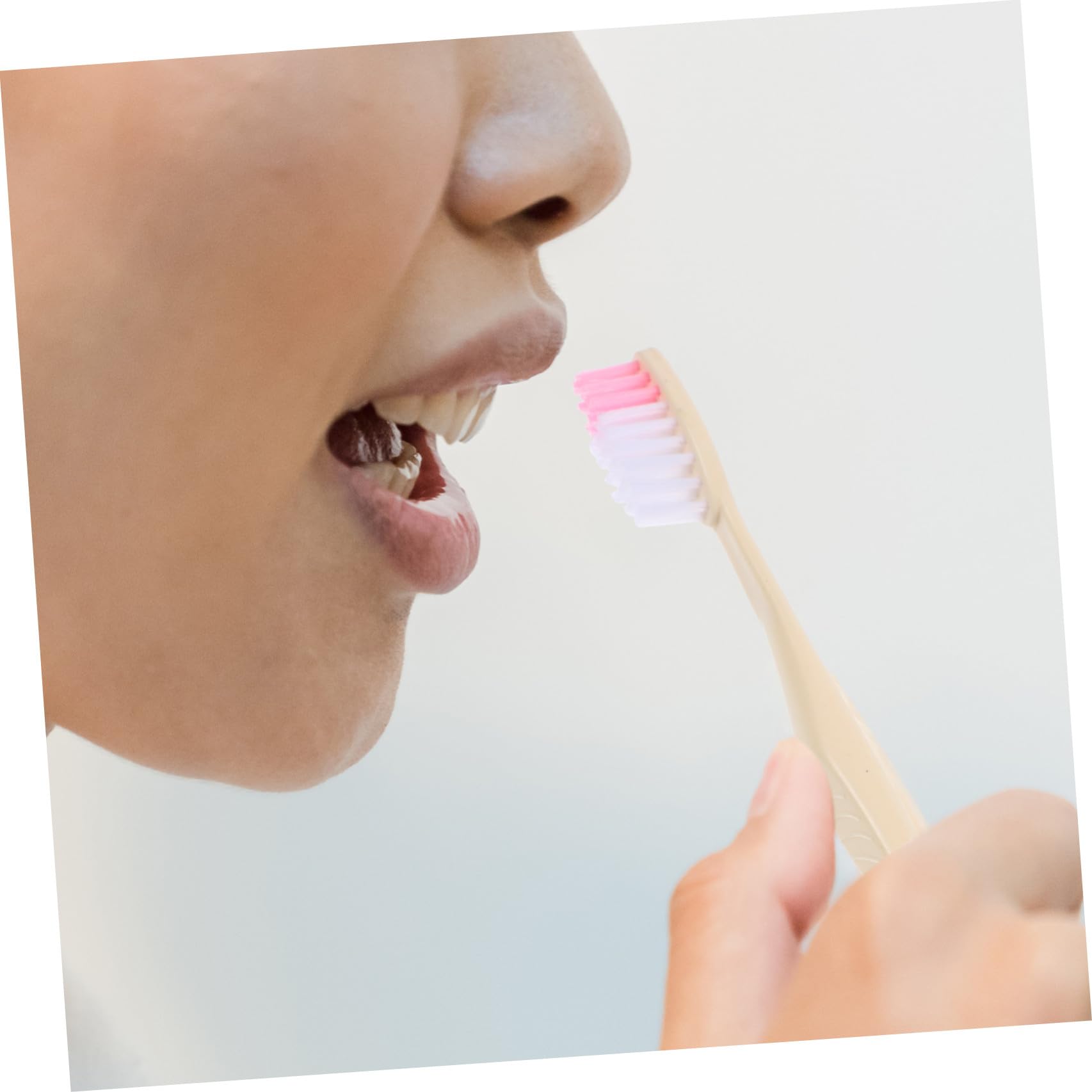 Set 100 Pezzi Spazzolini da Viaggio Usa e Getta con Dentifricio Monouso Confezionati Singolarmente per Hotel e Viaggi, Spazzolino Manuale Compatto Igiene Orale Stile Stile Casuale