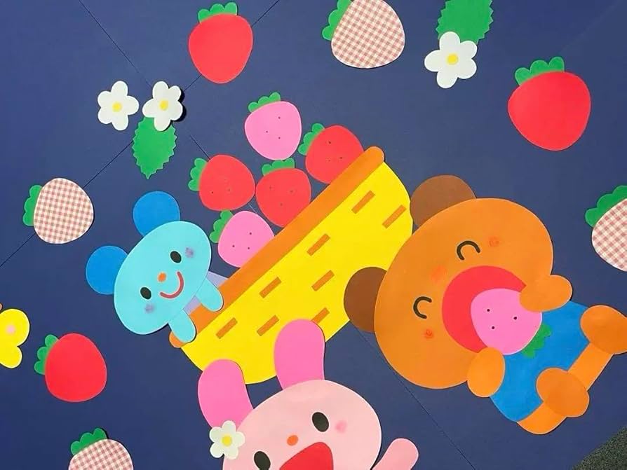 壁面飾り み～子 春 壁面飾り 春 いちご狩りの通販 by さき♩'s shop｜ラクマ