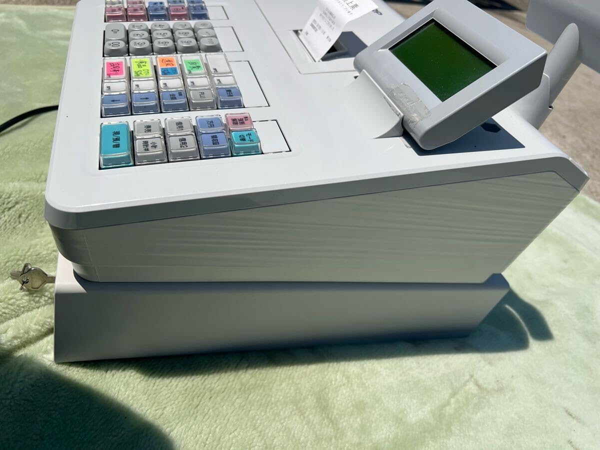 SHARP 電子レジスター XE-A207-W Amazon | シャープ 電子レジスタ ホワイト系 XE-A207W-W | レジスター