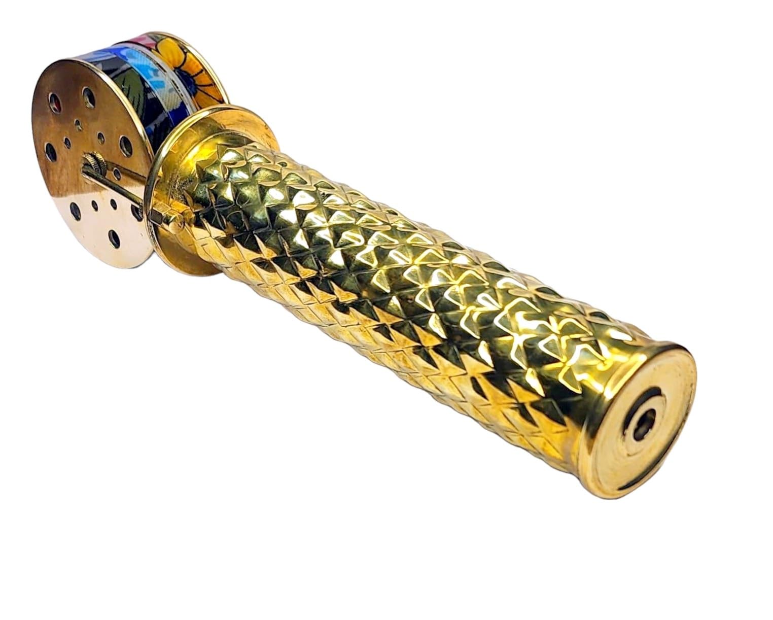 Das Kaleidoskop mit drei Rädern aus Messing ist eine Verschmelzung von Eleganz und Kunst und macht unzählige Designs durch Drehen der Räder, ideal für Erwachsene