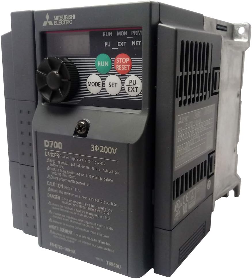 Mitsubishi D700 Series FR-D720-100-NA 240V 3HP 2.2KW Micro VFD