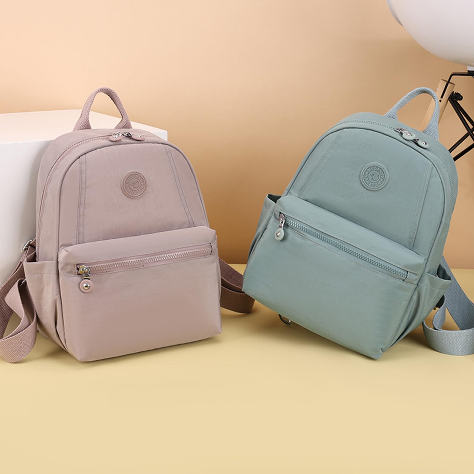 Mini Sac à Dos pour Femme Fille Petit Sac à Dos Léger Mode Élégant Sacs Portés Dos pour Scolaires Travail Loisirs