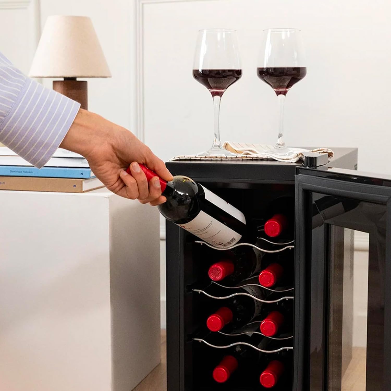 Cave pour 12 bouteilles de vin - Mini réfrigérateur bar réfrigérateur pour vins et boissons Wooler12 - Wintem