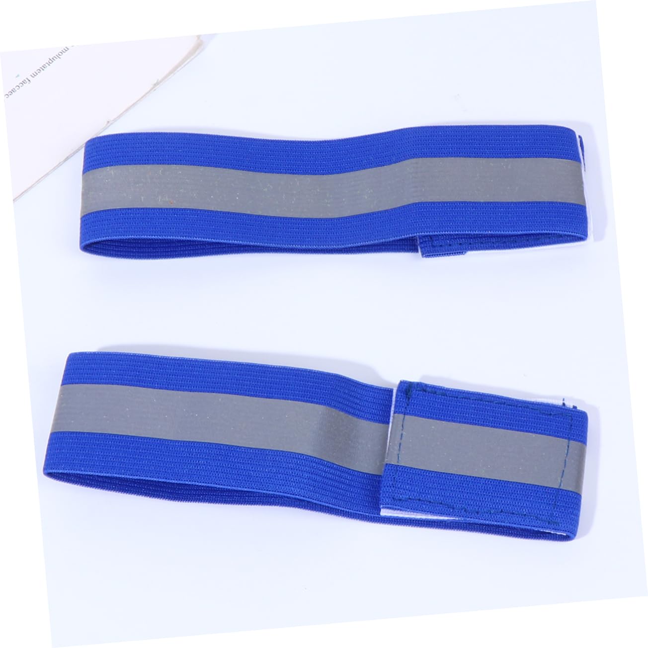 Toddmomy Bracelet Réfléchissant Visibilité Sécurité Ceinture De Course Lumière Haut Nuit Bracelet LED Elastiques Bracelets Bleu
