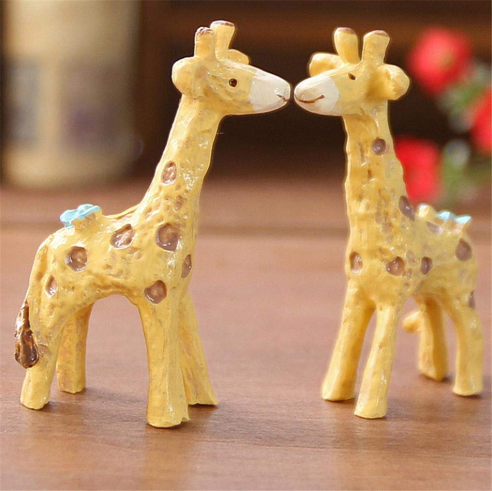 DUORUI 2pcs Table Decoration Micro Landscape Ornament Resin Giraffe Shape for Fairy Garden Living Bed Room Bonsai Plant Photograph Decoration