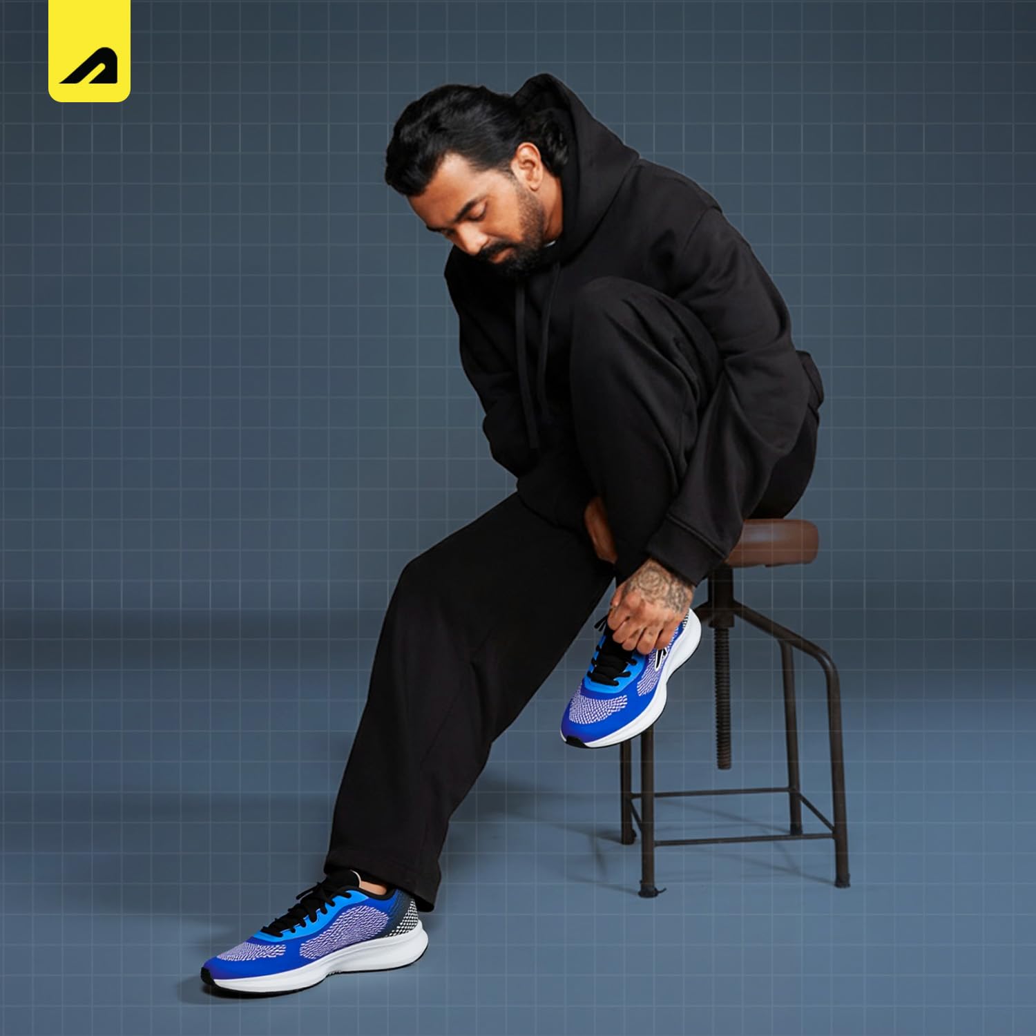 Boldfit Scarpe da corsa da uomo, scarpe sportive da uomo, antiscivolo, con suola morbida, presa extra, scarpe da corsa, jogging, scarpe da ginnastica regolari per uomo, ragazzi e uomini, nero-bianco,