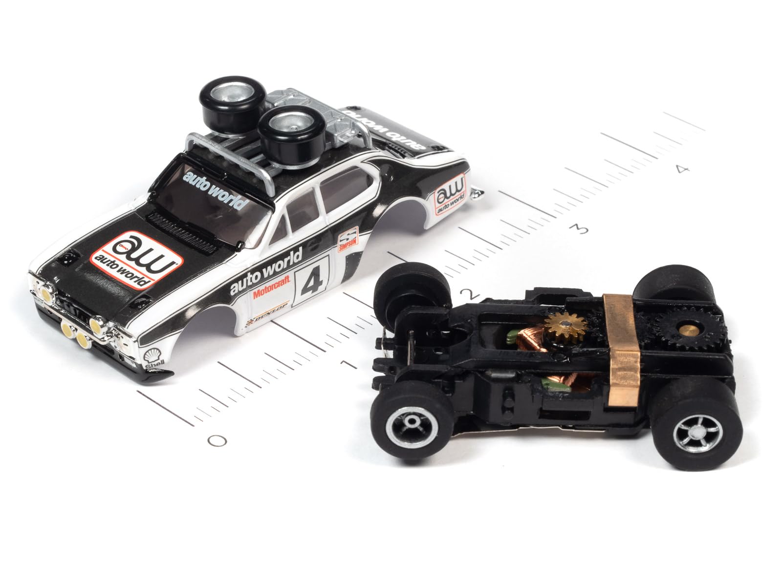 HOスロットカー　エスコート Amazon | Auto World Xtraction 1975 Ford Escort MK1 HOスケール