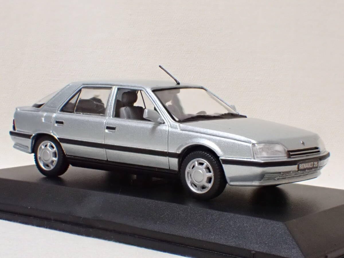 Amazon | 純正 1/43 ルノー 25 ヴァンサンク ロバート・オプロン