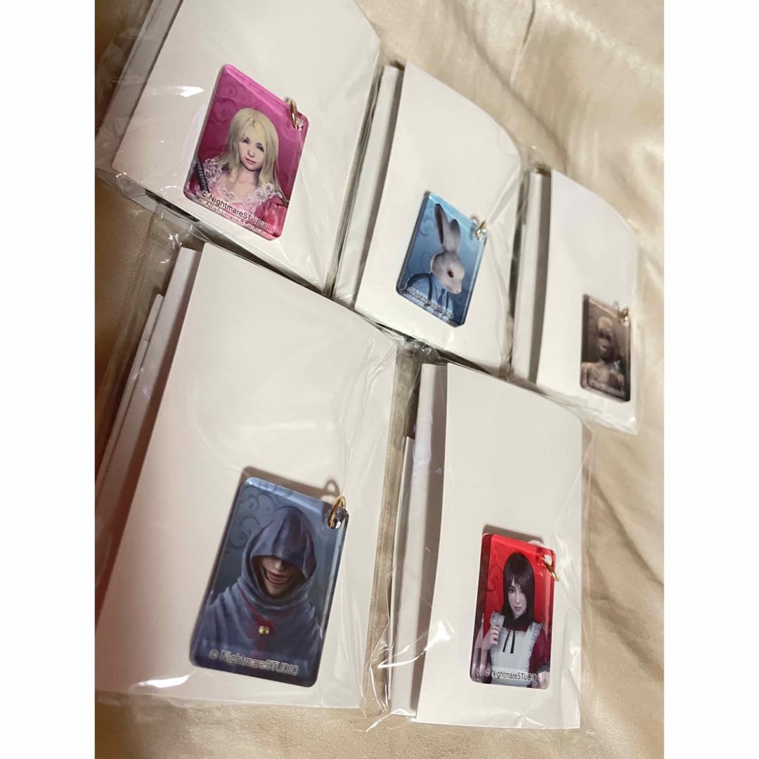 Amazon.co.jp: 歪みの国のアリス くじメイト 名言アクリル