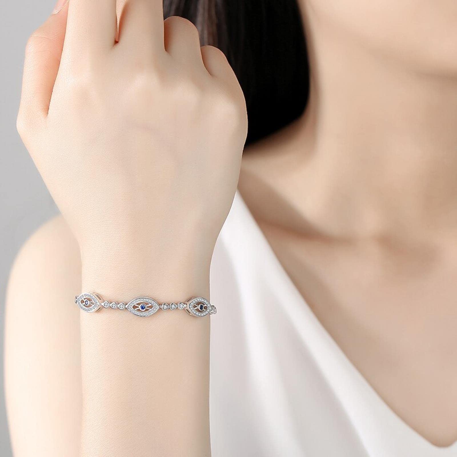 Braccialetto Da Donna Con Occhio Diabolico Lucky Hamsa 925 Gioielli In Argento Sterling Regalo Braccialetto Da Tennis In Cristallo Cz Con Occhi Azzurri Rotondi Di Lusso
