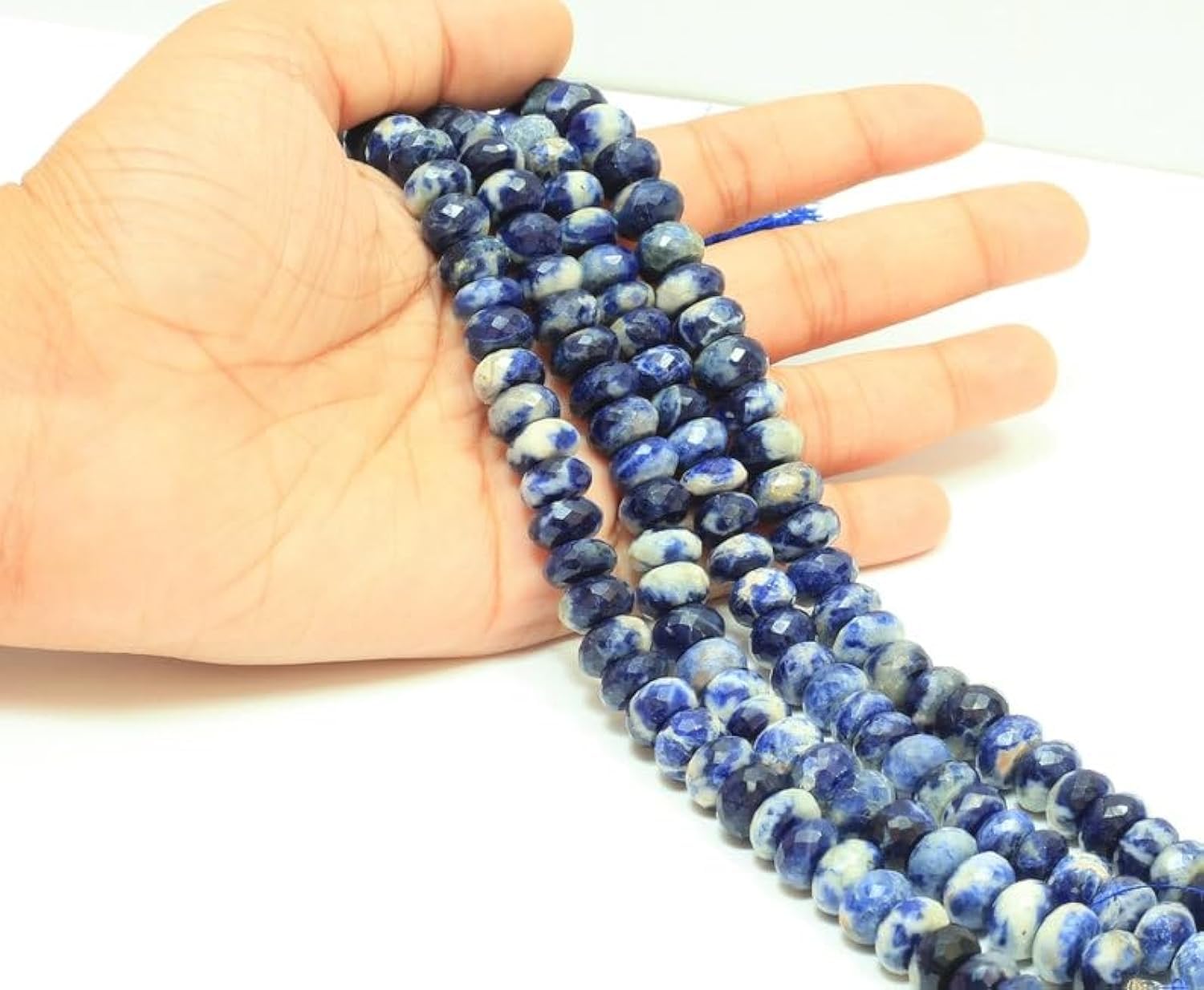 Perles en sodolite naturelle pour concevoir des bijoux durables sans imperfection