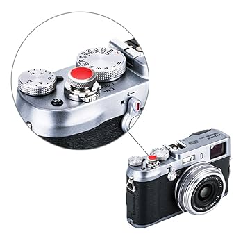 FUJIFILM X100F シャッター回数1300回 FUJIFILM X100F シャッター回数1300回 - メルカリ